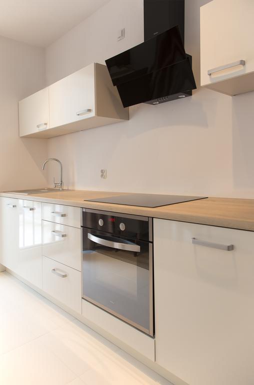 100-Sio Apartamenty คอซซาลิน ภายนอก รูปภาพ