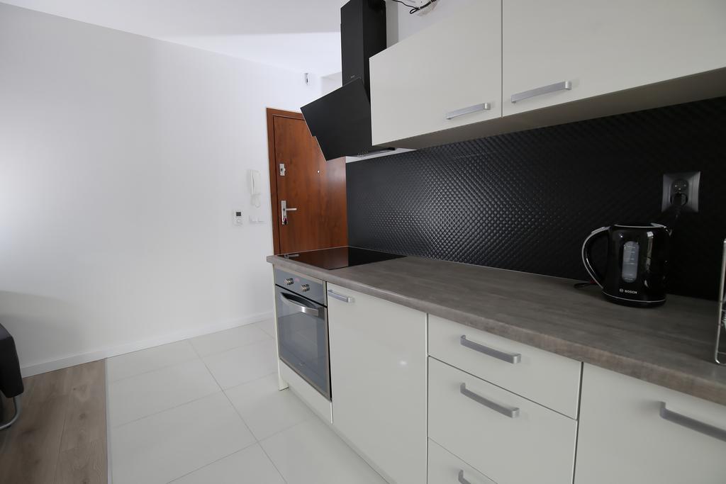 100-Sio Apartamenty คอซซาลิน ภายนอก รูปภาพ