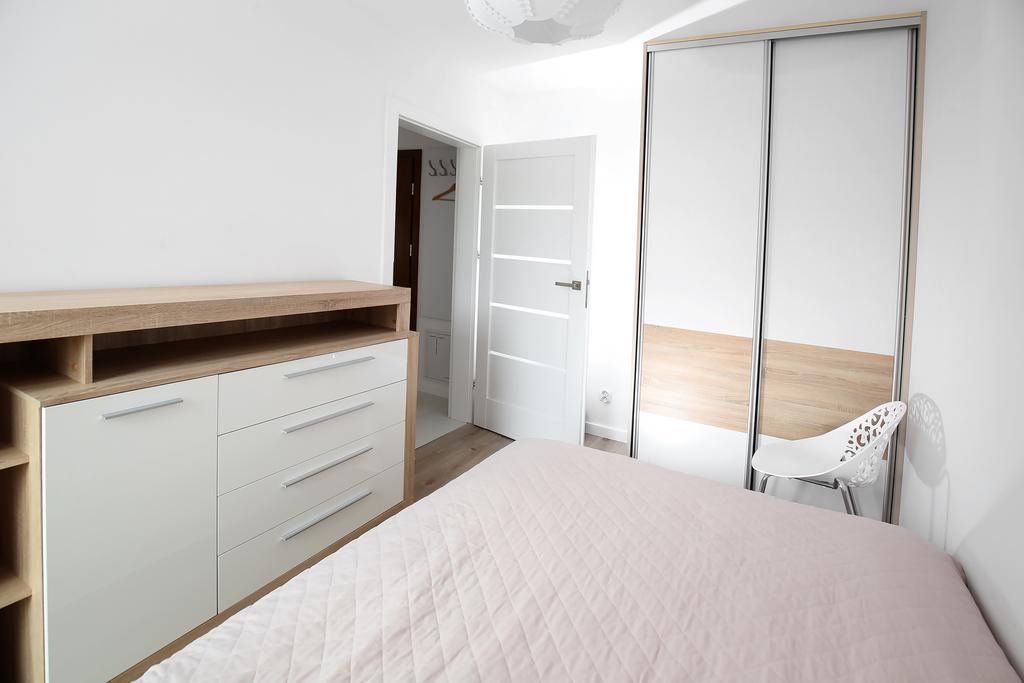 100-Sio Apartamenty คอซซาลิน ภายนอก รูปภาพ