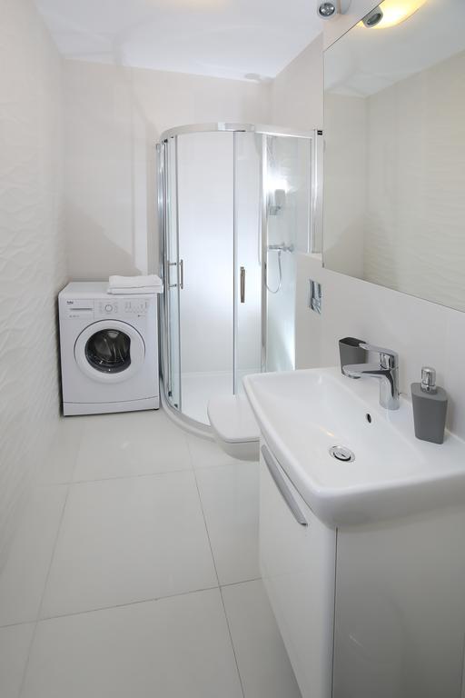 100-Sio Apartamenty คอซซาลิน ภายนอก รูปภาพ
